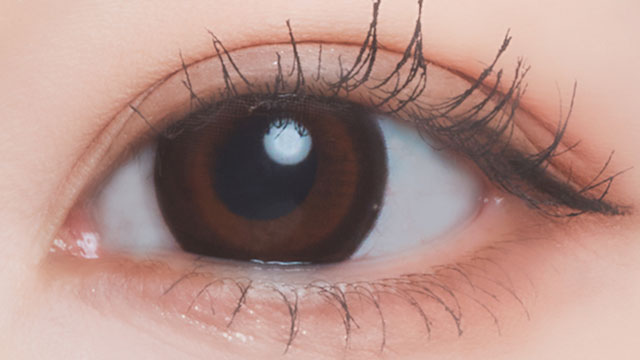 イメージモデルの度あり度なしワンデーティトリトン マーズモカの装用画像