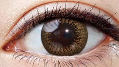 ドールシャンパン 装用画像