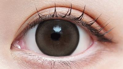 ミストグレージュ 装用画像