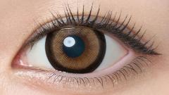 ラヴェールマンスリー ハニートリック 倖田來未(くぅちゃん) 装用画像