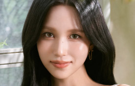 TWICE ミナイメージモデルのワンデーカラコン『MEVILAGE(メビラージュ)』