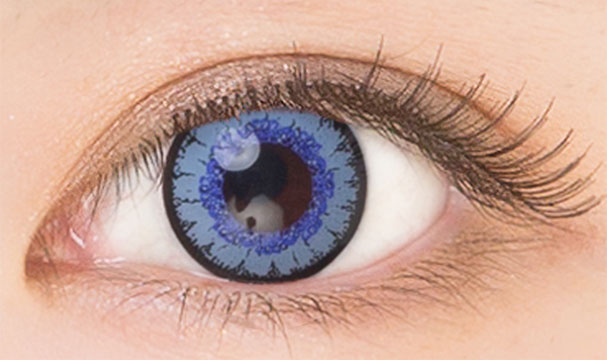 エティアクールワンデー オルタンシアの装用画像